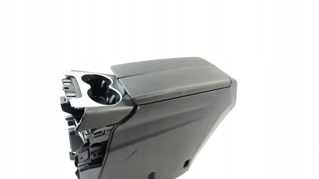 Citroen ds7 подлокотник Цена