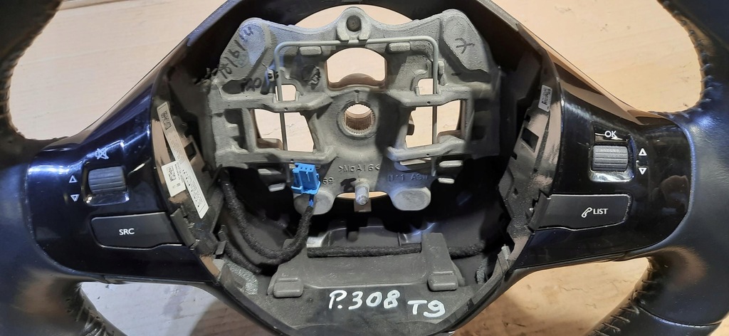 фото №14, Воздуховод мультифункция кожа peugeot 308 t9 98084115xu