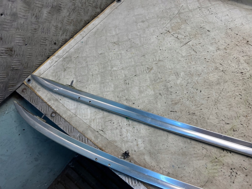 Opel insignia a універсал рейлінги дахові хром лівий правий Зі Шроту