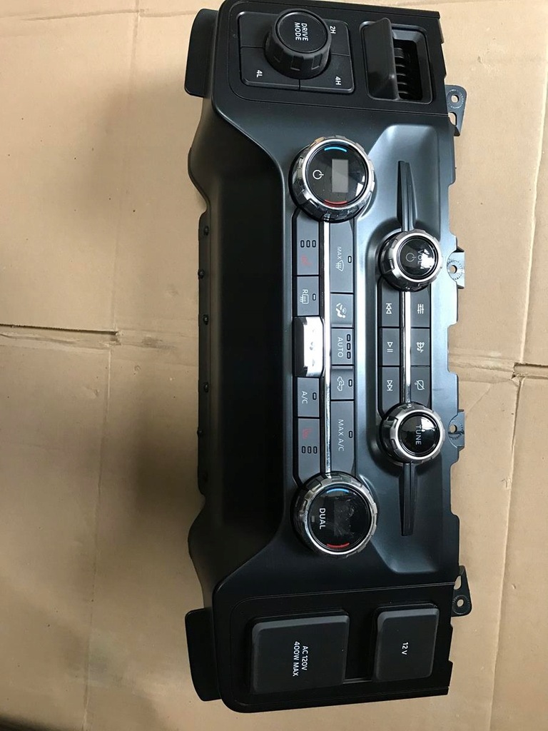фото №1, Ford f150 2020-2022 панель кондиционера радио