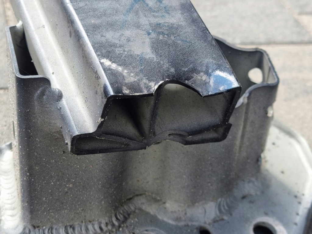 фото №5, Maserati levante балка передня перед