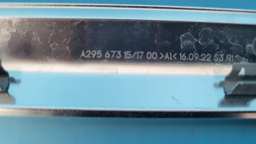 фото №11, Mercedes eqe 350+ 23r молдинг декоративная левая задняя a2956731500