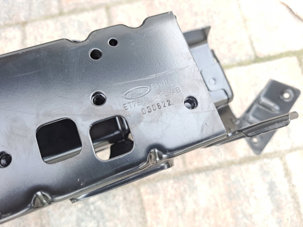 фото №10, Ford transit tourneo 14- правое кронштейн кронштейн подкрылок крыла перед