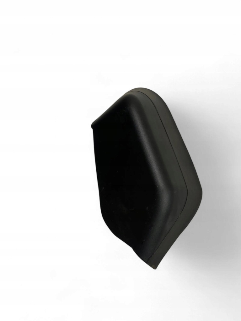 фото №6, Audi e-tron 2021 правая сторона молдинг pod фара задняя 4ke945256a