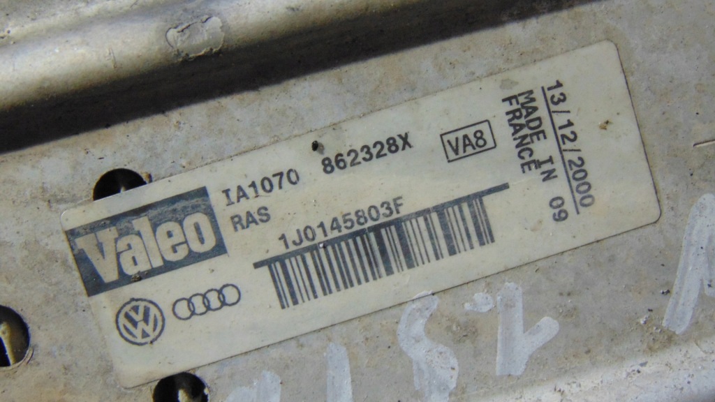 Интеркулер vw golf iv 1j0145803f 1.9 115km 97-08 Недорого