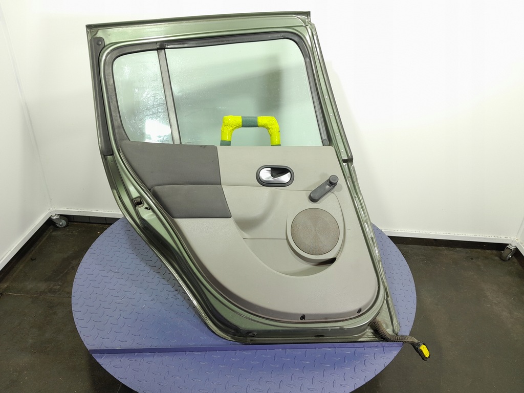 фото №12, Renault modus дверь задняя левая задние tec67