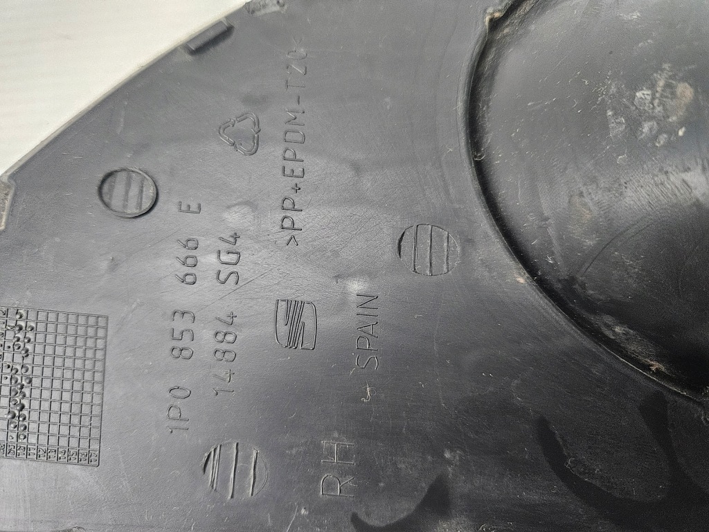 фото №13, Seat leon 2 ii lift 2009 - 2012 решітка бампера перед правий 1p0853666e