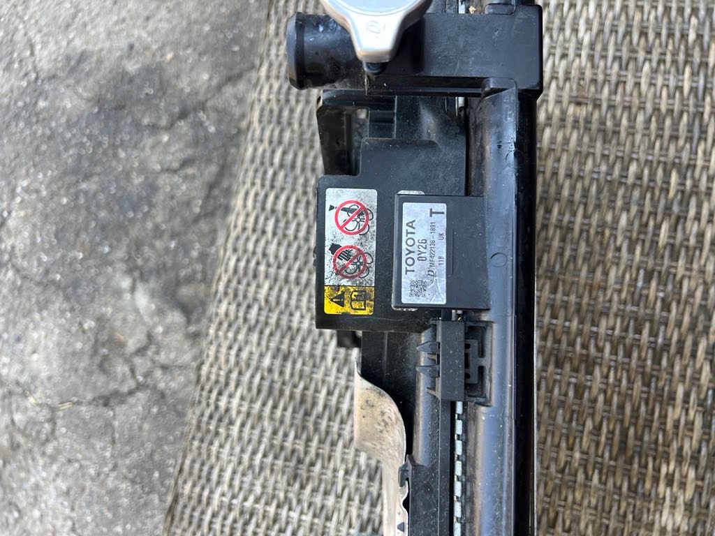 фото №5, Комплект радіатор радіатор toyota yaris iii lift 1.5 2019r