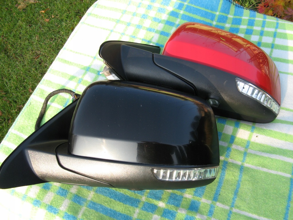 фото №1, Jeep grand cherokee wk2 full опция зеркало orygi