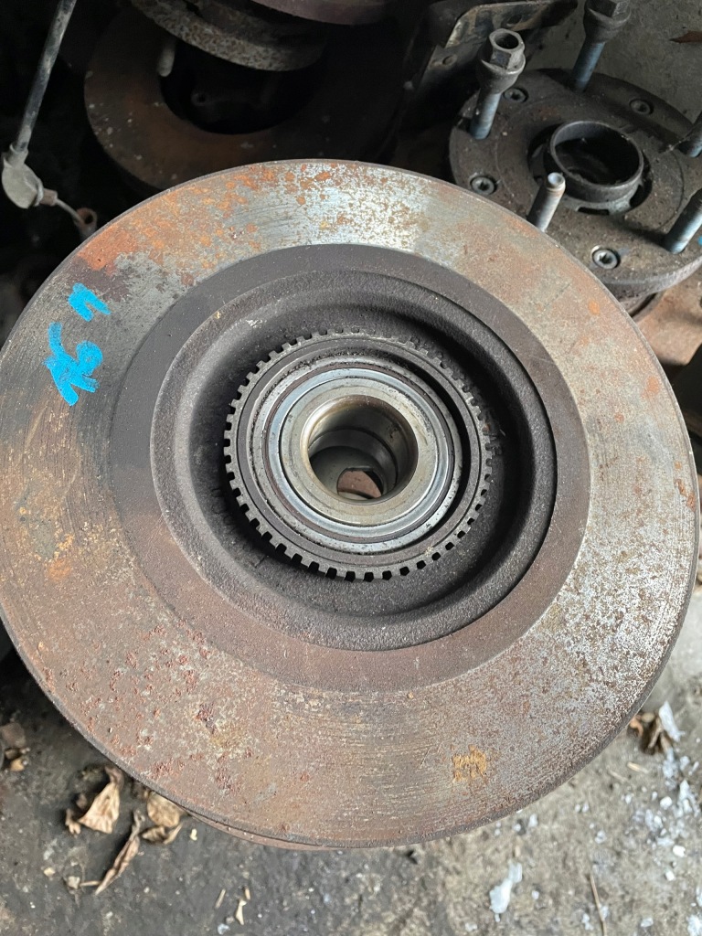 фото №1, Ступица 16' диск подшипник ford transit mk8/custom