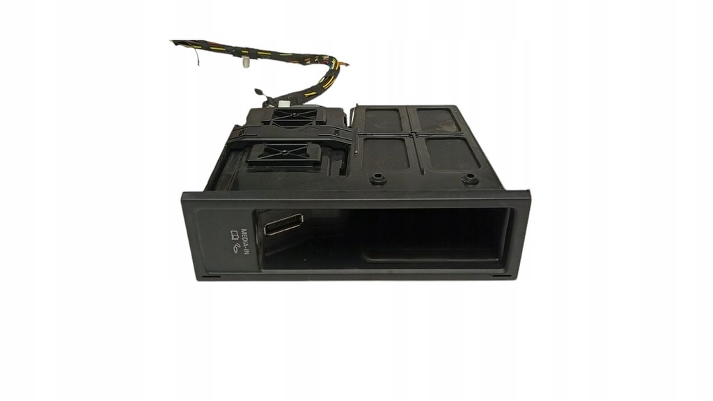 фото №1, Vw passat b7 считыватель модуль интерфейс 5n0035728