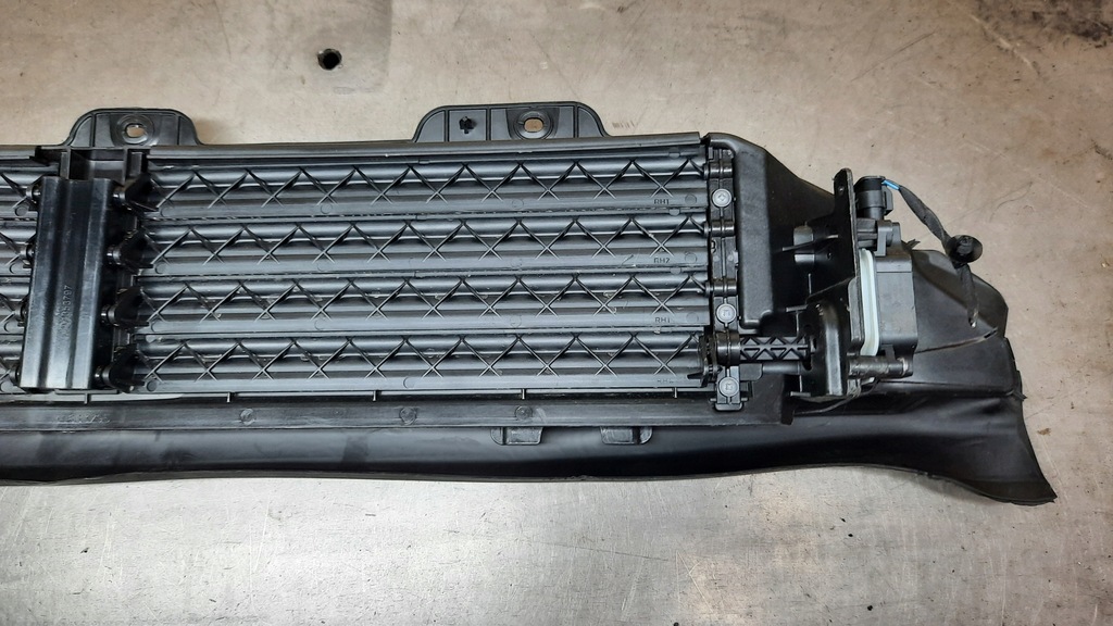 фото №4, Volvo xc90 16-18r жалюзі впуск повітропровід 31353797