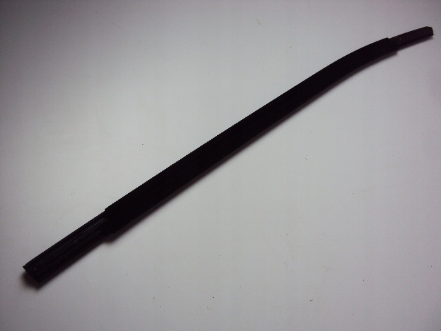 фото №4, Молдинг ущільнювач лівий задня jeep compass 2017-