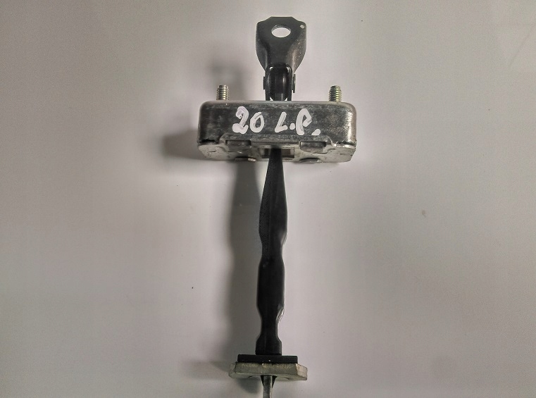 фото №1, Infiniti q50 ограничитель дверь левый перед