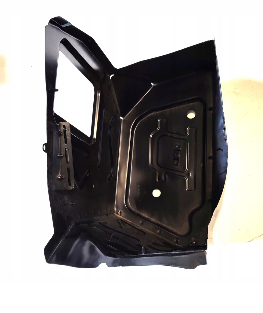 фото №7, Bmw i f20 крила задній правий