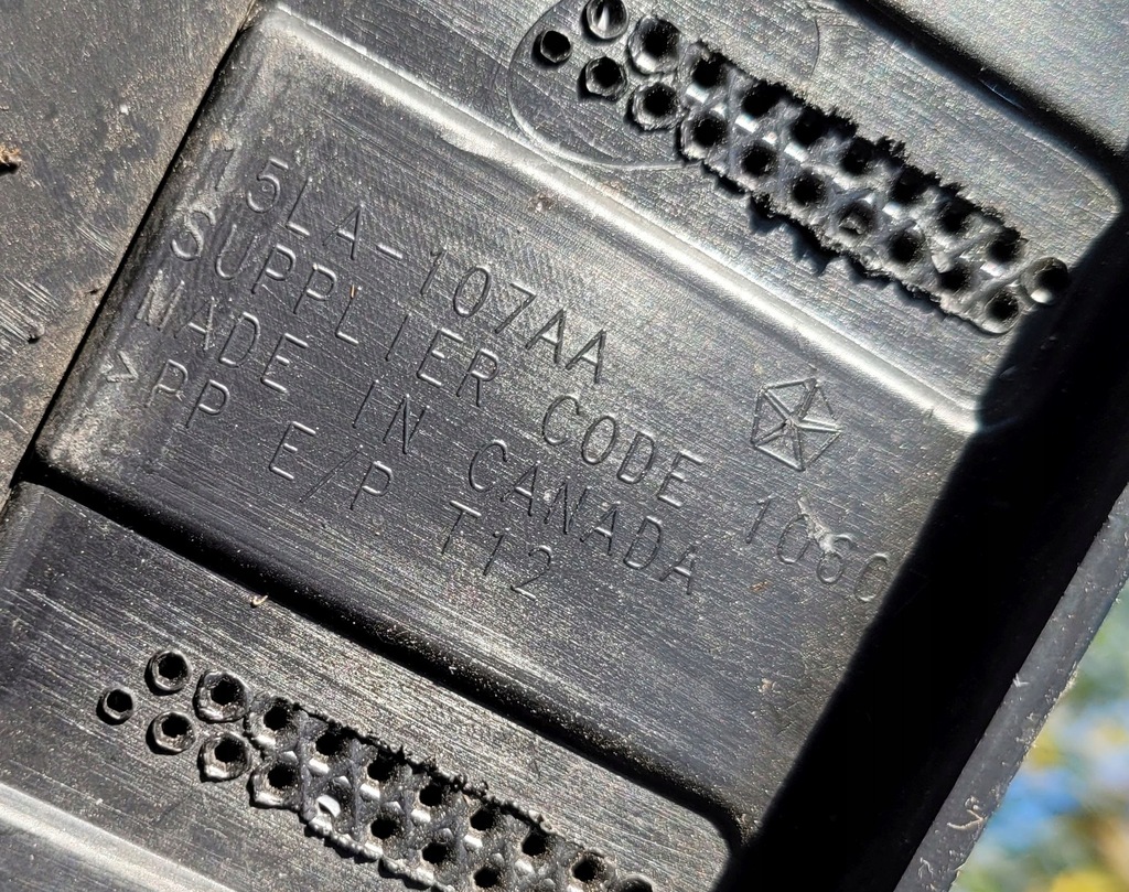 фото №14, Dodge challenger 15- бампер передний перед