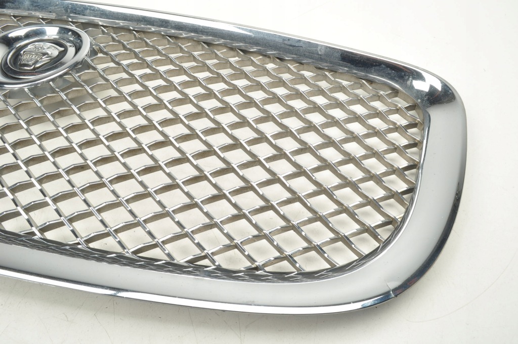 Jaguar xj x351 решітка  решітка радіатора решітка радіатора aw93-8a100-aa aw93-8b271-aa Ціна