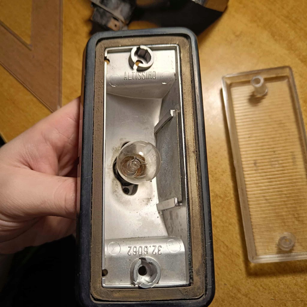 Купить Fiat 125p свет заднего заднего вида