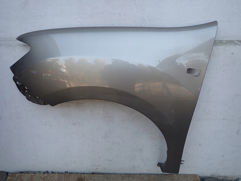 фото №1, Крила лівий перед dacia sandero 2 logan ii 12-15r