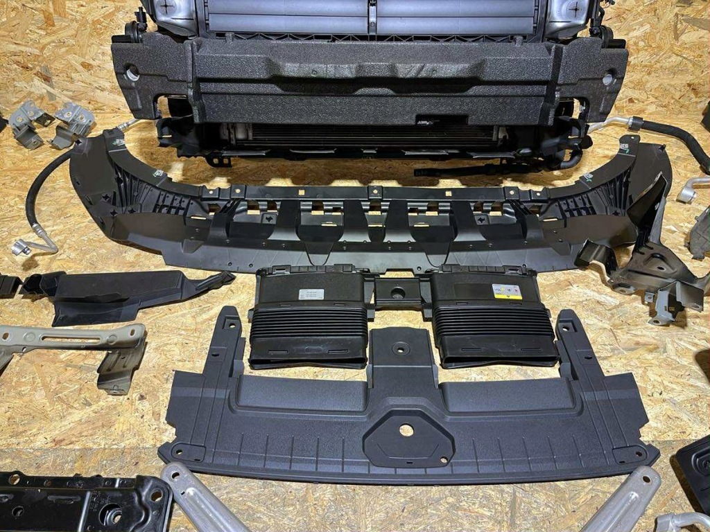 фото №15, Kompletny pas передний радиатор абсорбер audi q8 3.0 tdi 22r оригинал