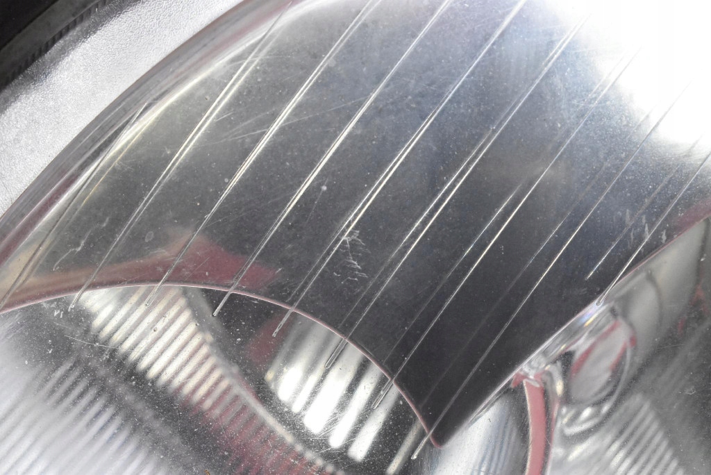 фото №10, Фара левый лампа перед линза eu 05-43 toyota avensis t25 02-06