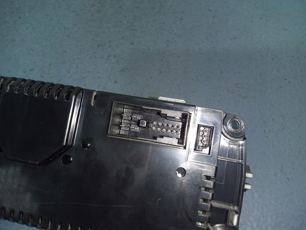 фото №6, Mercedes w203 lift переключатель панель кондиционера обдув a2038303085