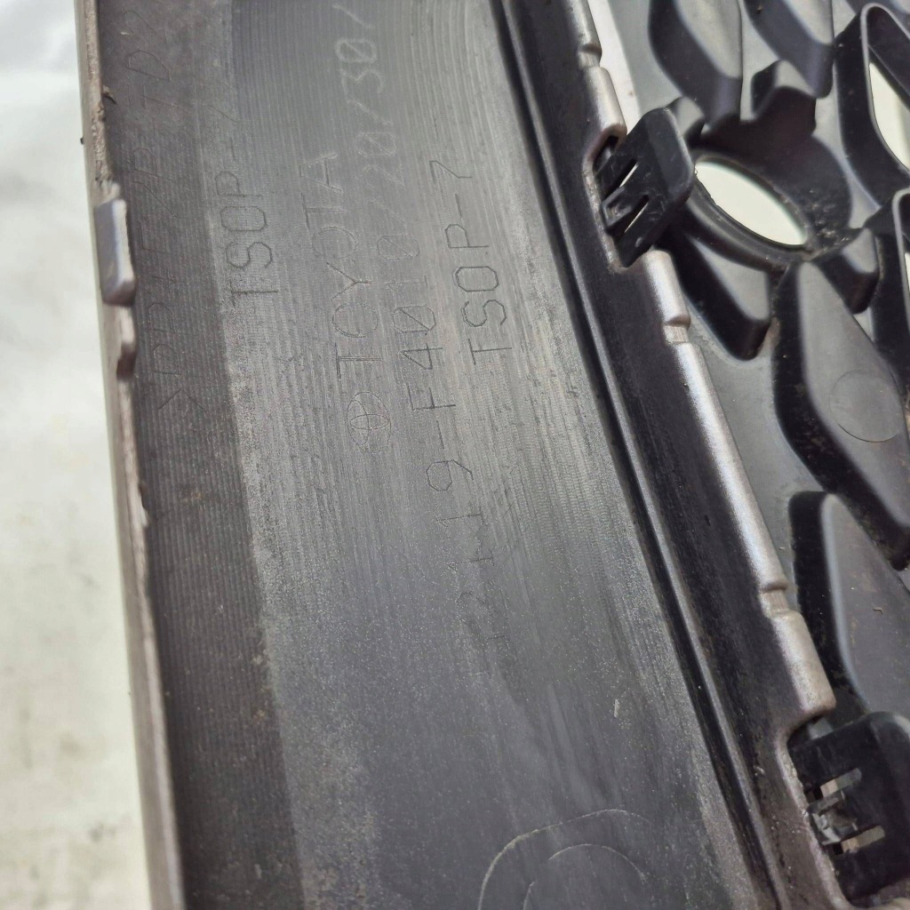 фото №7, Toyota c-hr i 1 16-19 бампер перед передний 6xpdc