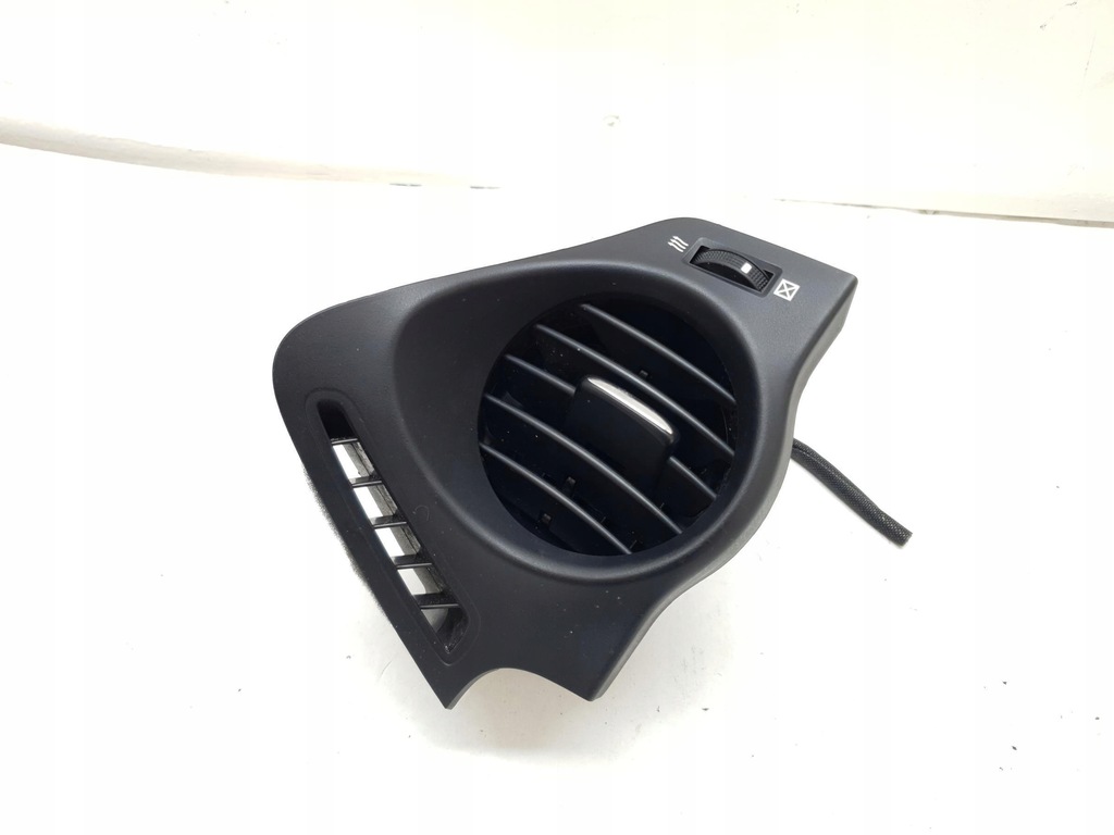 фото №1, Решітка обдув ліва lexus is ii