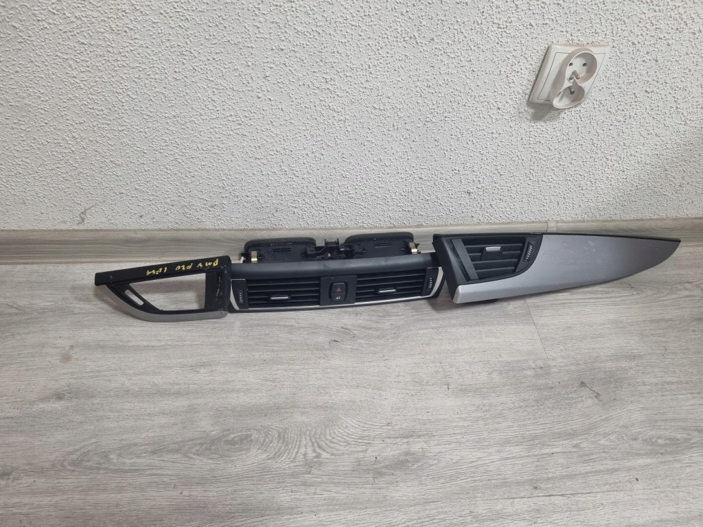 фото №1, Bmw 1 f20 решётки обдув