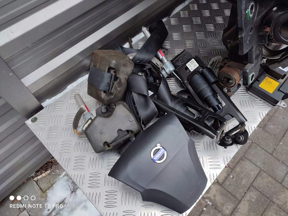 фото №5, Volvo v50 s40 ii подушки безопасности воздушные ремни консоль