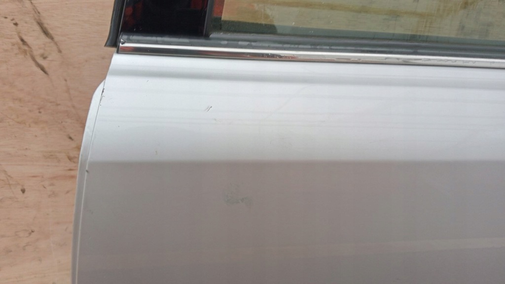 фото №6, Lexus is220 sedan двері задня лівий 1g1