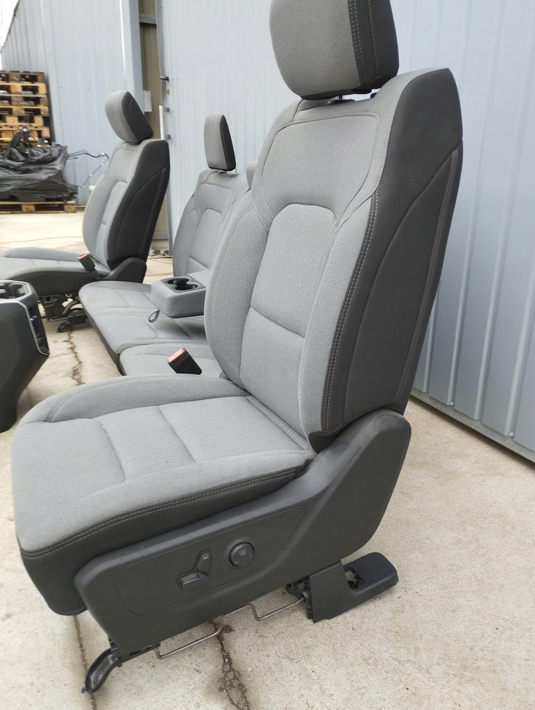 фото №6, Ram 1500 19- сиденья заднее сиденье задняя usa