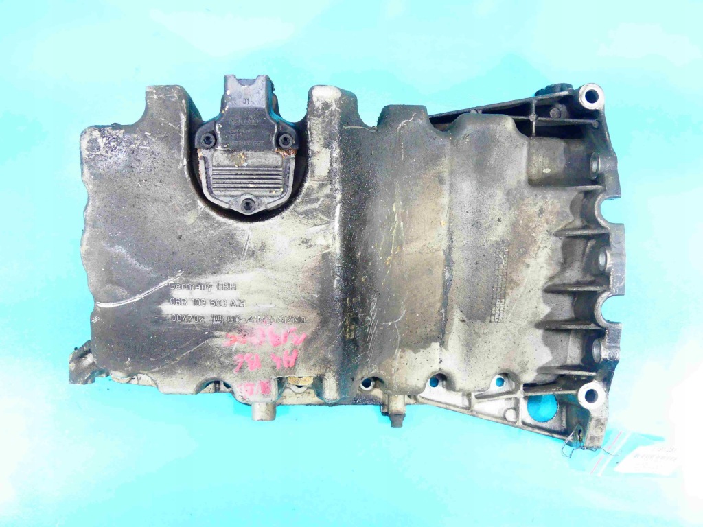фото №1, Поддон масляная audi a4 b6 2.0 20v alt
