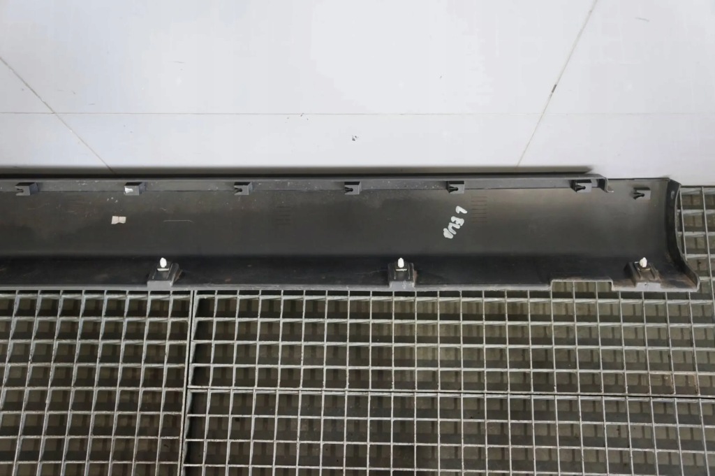 фото №7, Молдинг порог левая накладка порог ssangyong tivoli 2015