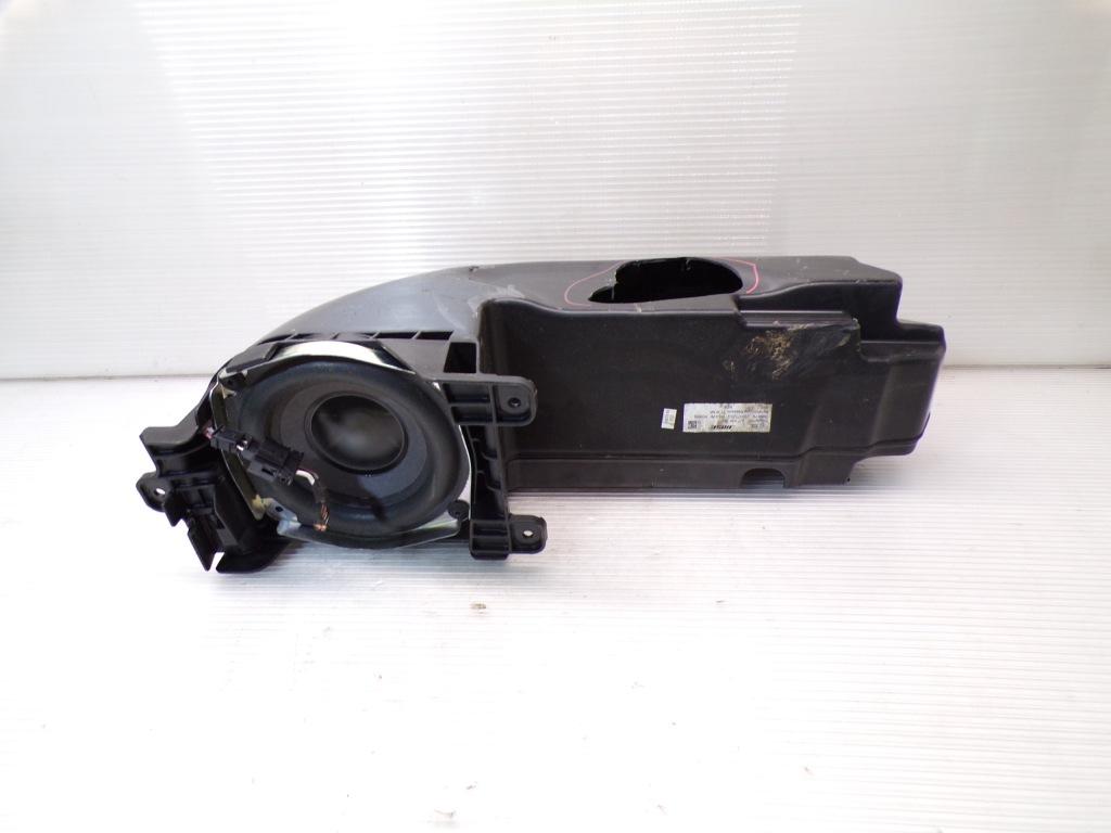 фото №1, Динамик сабвуфер audi tt 8j bose 8j7035382