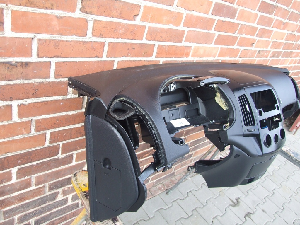 фото №5, Консоль приборная панель подушка безопасности ремни hyundai i30 2011r