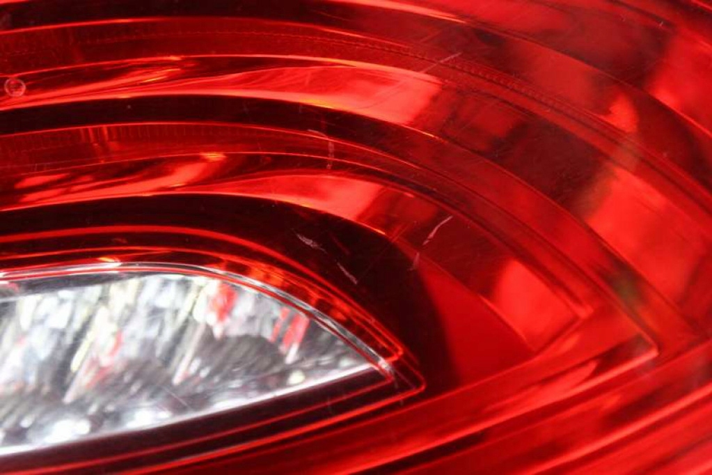 фото №6, Лампа правая задняя задняя 3t5945096a skoda superb 2 ii lift 08-15