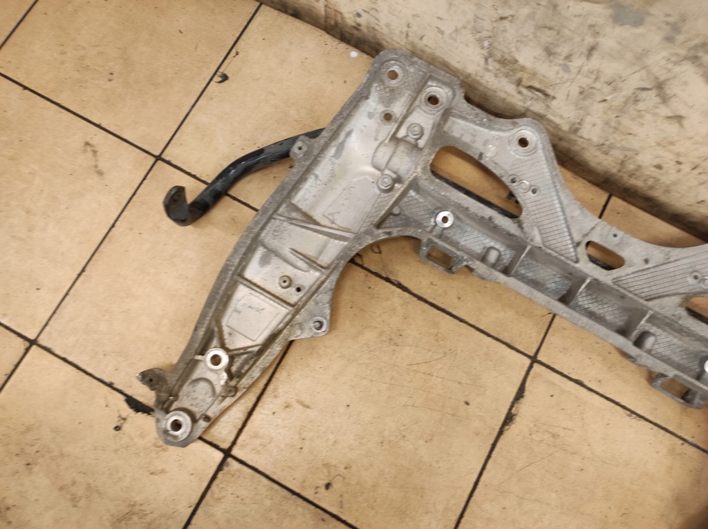 фото №8, Подрамник подрамник перед porsche cayman 981