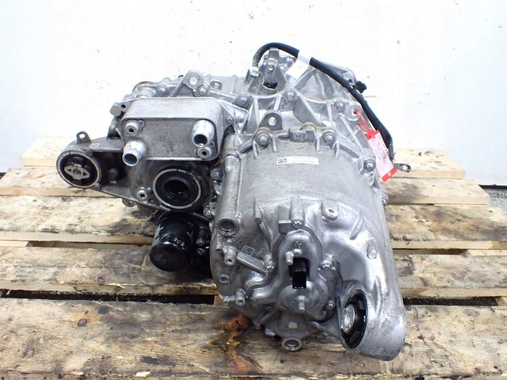 фото №1, Двигатель привод электрический задняя tesla model 3 22r