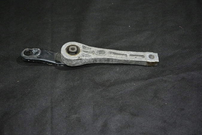 фото №1, Підпора кронштейн коробки vw passat b7 3c0199855l
