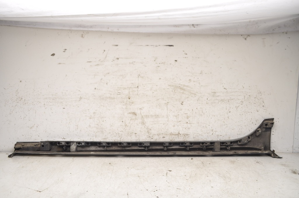 фото №13, Jaguar xe накладка поріг права gx7m-101d56-a