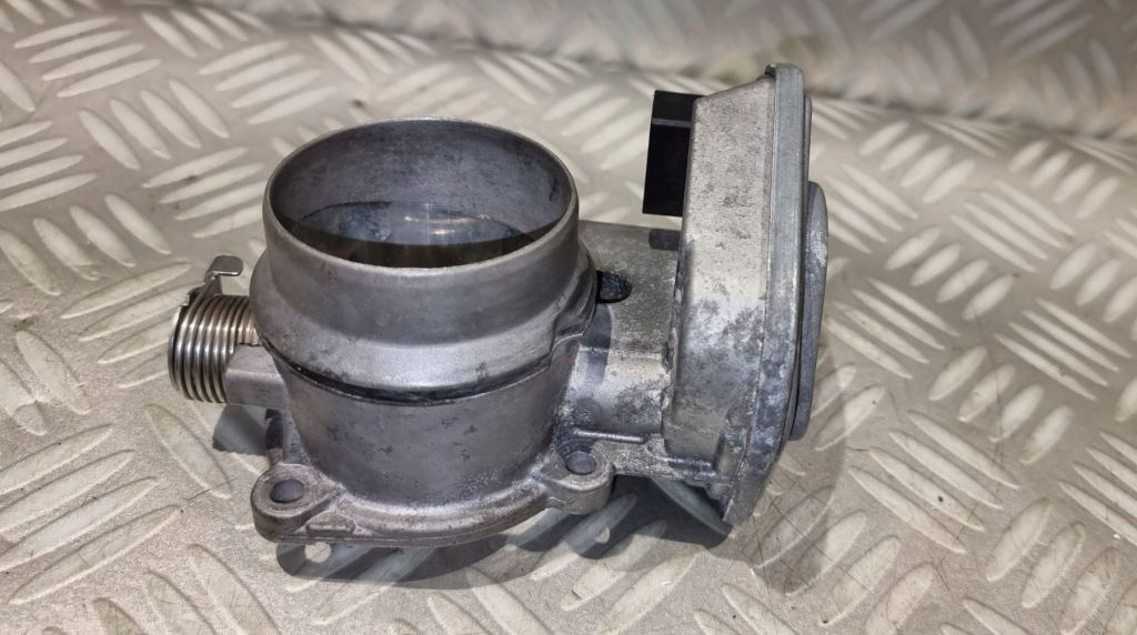 Купити Bmw e60 e63 635d 286km e70 e83 3.5 d дросельна заслінка повітря 7804384 2008r