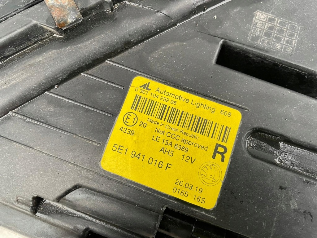 фото №7, Skoda octavia iii lift лампа правый перед 5e1941016 f