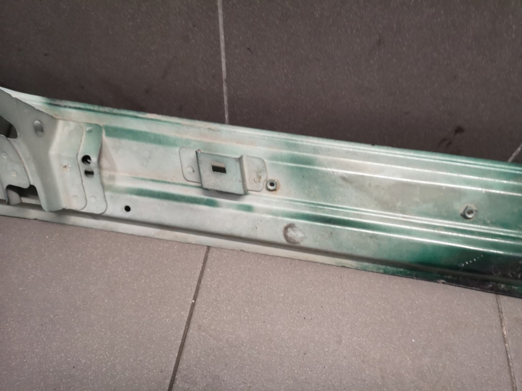 фото №9, Подкрылок кронштейн правое vw touareg 7l6805176d