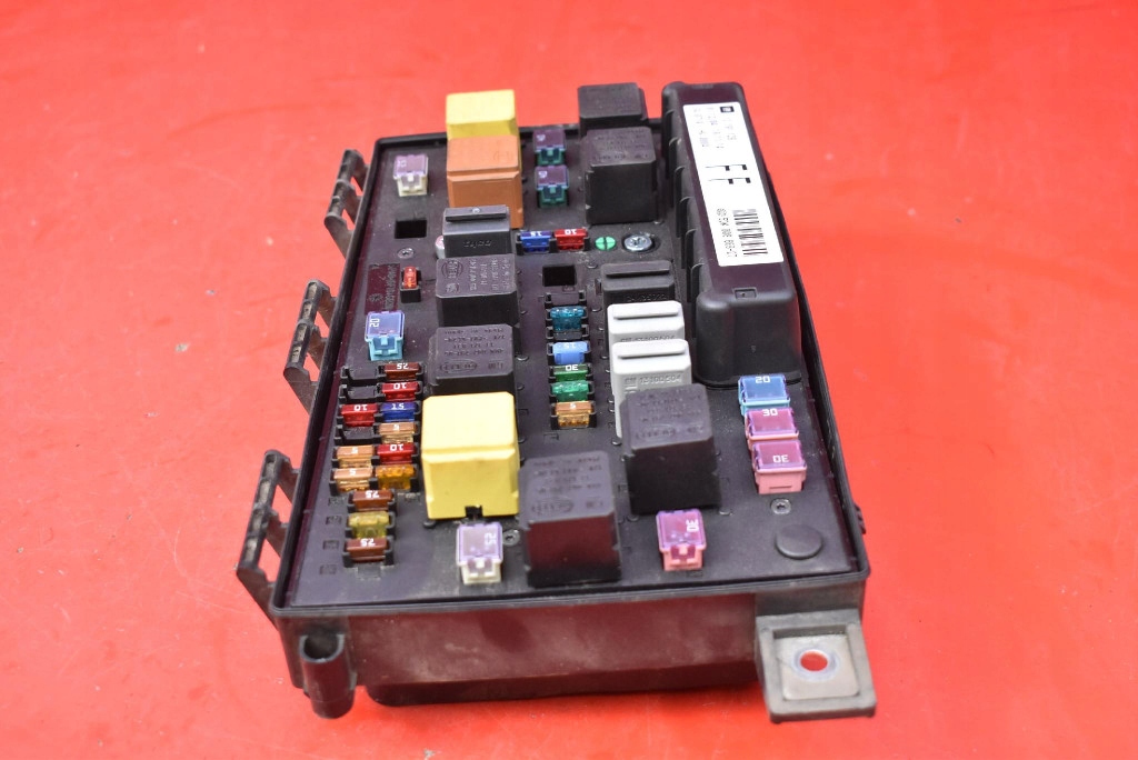 фото №6, Коробка предохранителей bsi 13191129 opel astra iii h 1.7 cdti 100 km 04-07