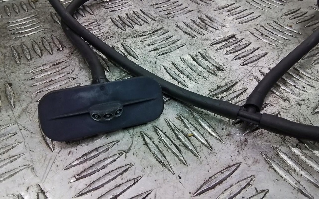 фото №2, Opel astra k v омыватель капот трубки