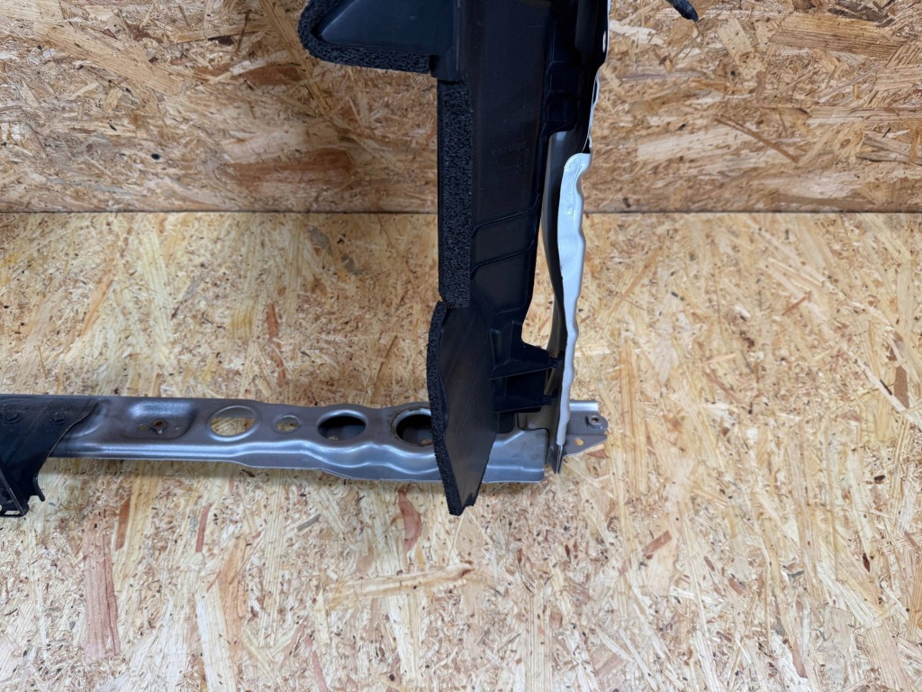 фото №8, Pas передній підсилювач балка повітропровід повітря lexus ct 200h 2011-