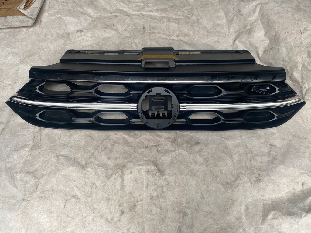 фото №1, Vw t-roc r r-line 21-решётка радиатора w бампер led