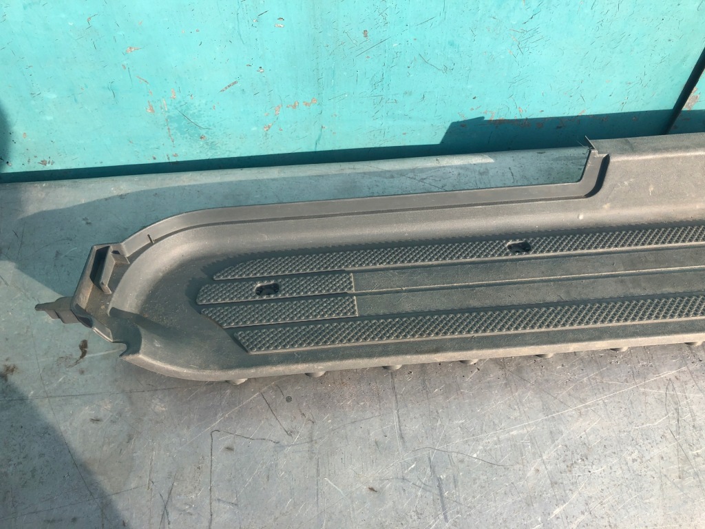 фото №2, Mercedes w639 vito подножка порог правый перед
