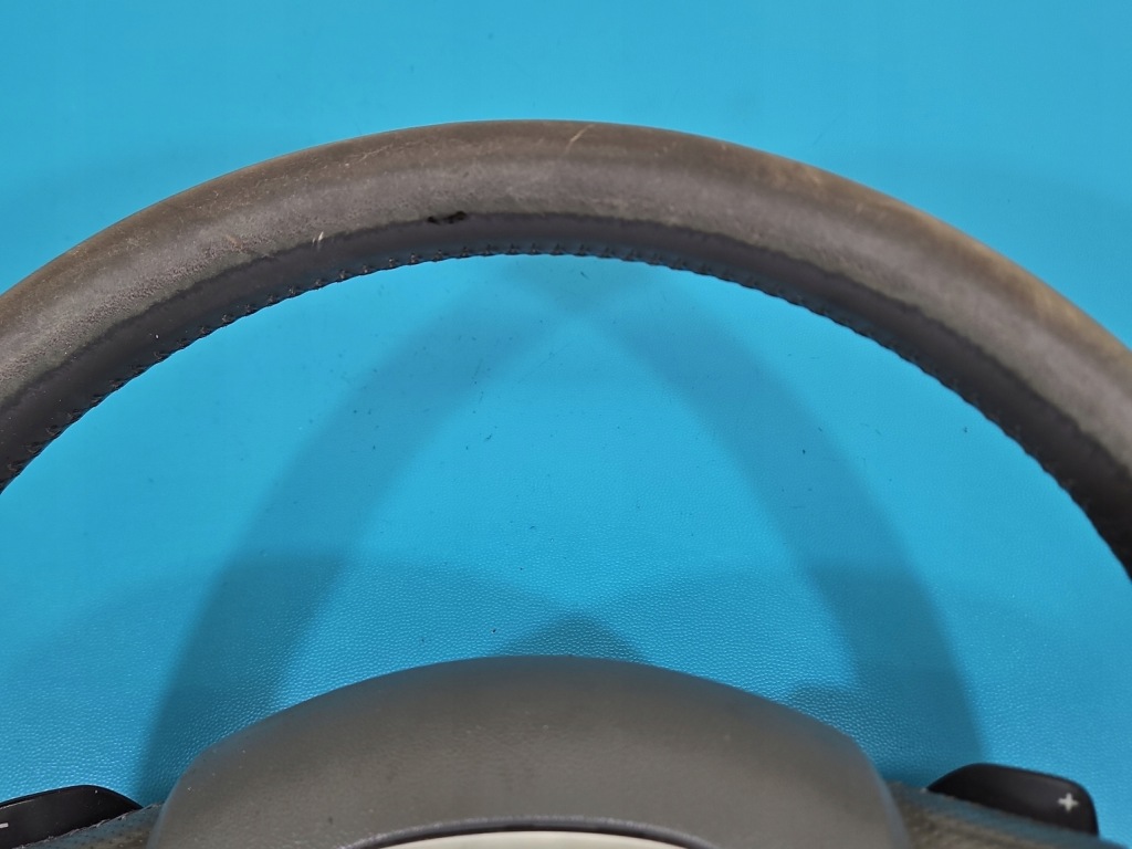 Купити Кермо  з подушка audi a4 b7 8p0419091bm 04-08